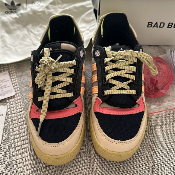 Adidas BAD BUNNY FORUM PWR SHOES 6.5 - Picture 4 of 11